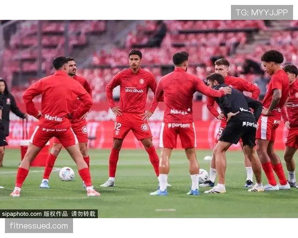 瓦伦西亚进攻组织效率偏低，近期比赛缺少明显突破机会，赛季进程放缓